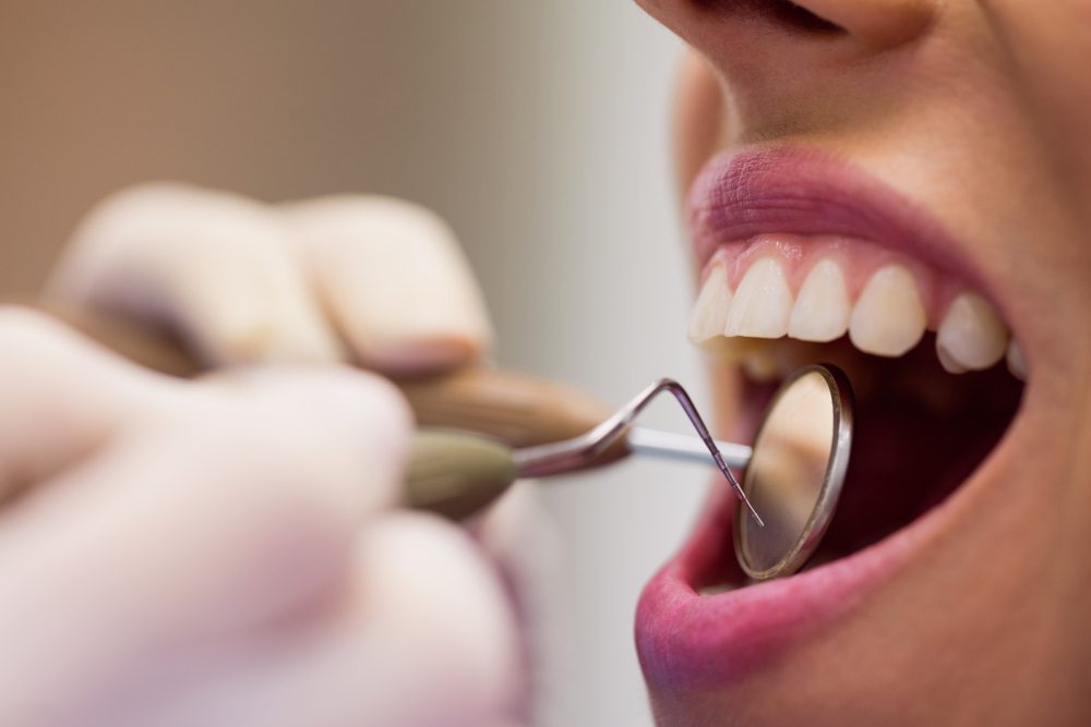 How to Maintain Dental and Oral Health